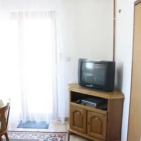 Apartment Jadranka Nin