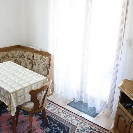 Jadranka Apartment *
